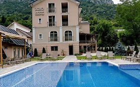 Pensiunea JOJO Imperial Resort&Spa